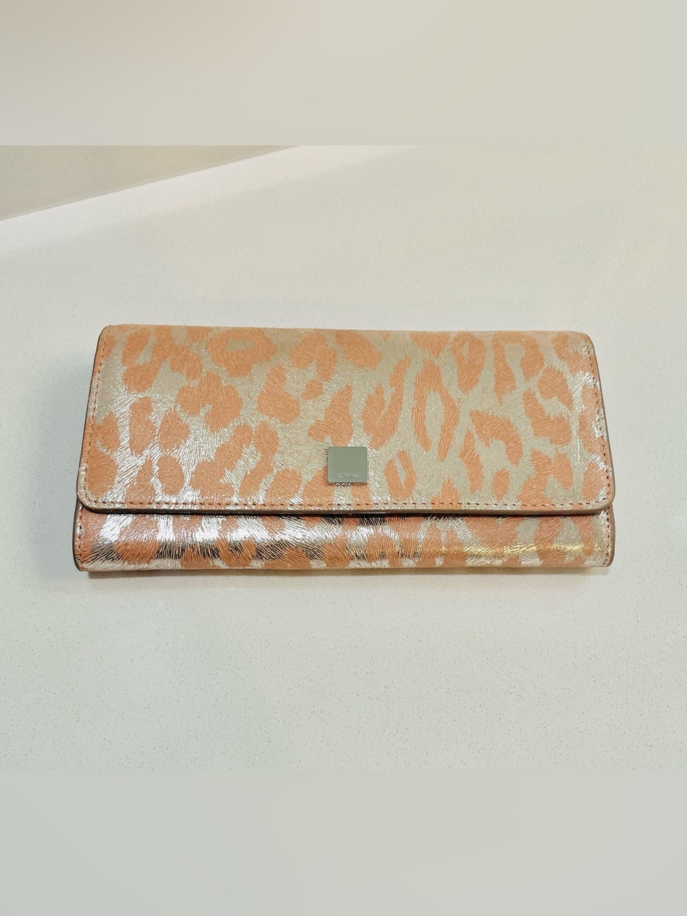 LUDIS Sophia Satari Leopard Print Wallet Leather Silver Pink Blush Colorway